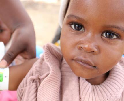 Supporting Mothers to Fight Malnutrition